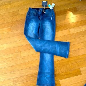 Brand new Democracy Jeans “AB” solution size 4 from stitch fix box
